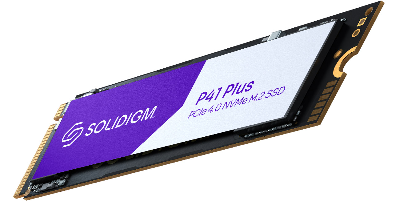 Dysk SSD M.2 Solidigm P41 Plus PCIe Gen4 NVMe - Widok od przodu pod kątem