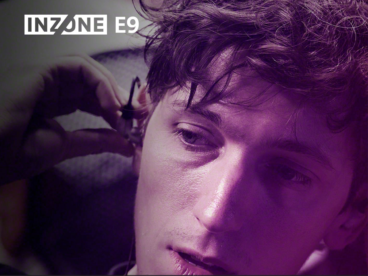 Kabelgebundene In-Ear-Kopfhörer Sony INZONE E9 – Lifestyle-Grafik