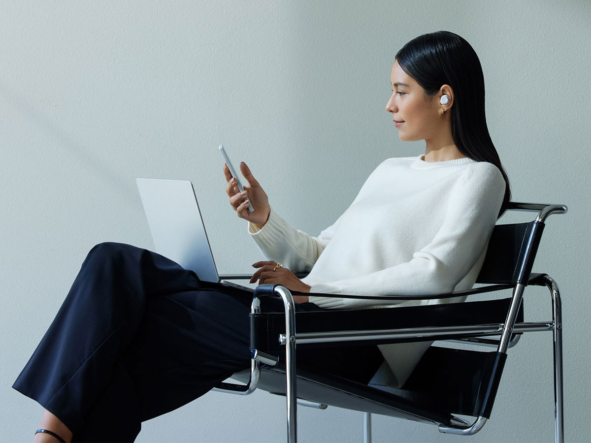 Drahtlose Sony WF-C710N ANC Kopfhörer - Lifestyle-Grafik