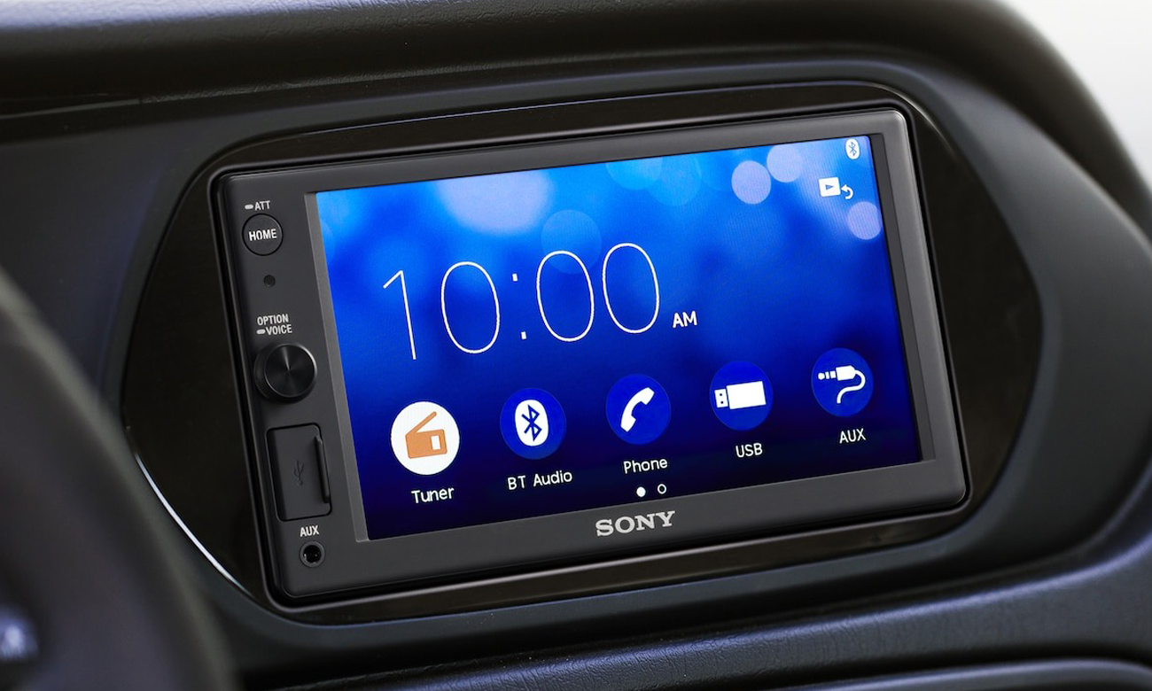 Radioodtwarzacz Sony XAV-AX1000 - Duży ekran dotykowy o przekątnej 6,2''
