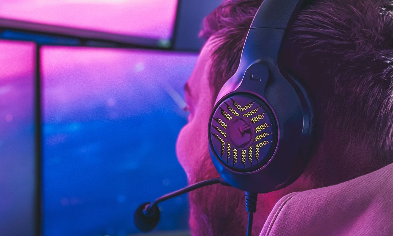 Zestaw słuchawkowy SpeedLink TYRON RGB - Grafika lifestyle