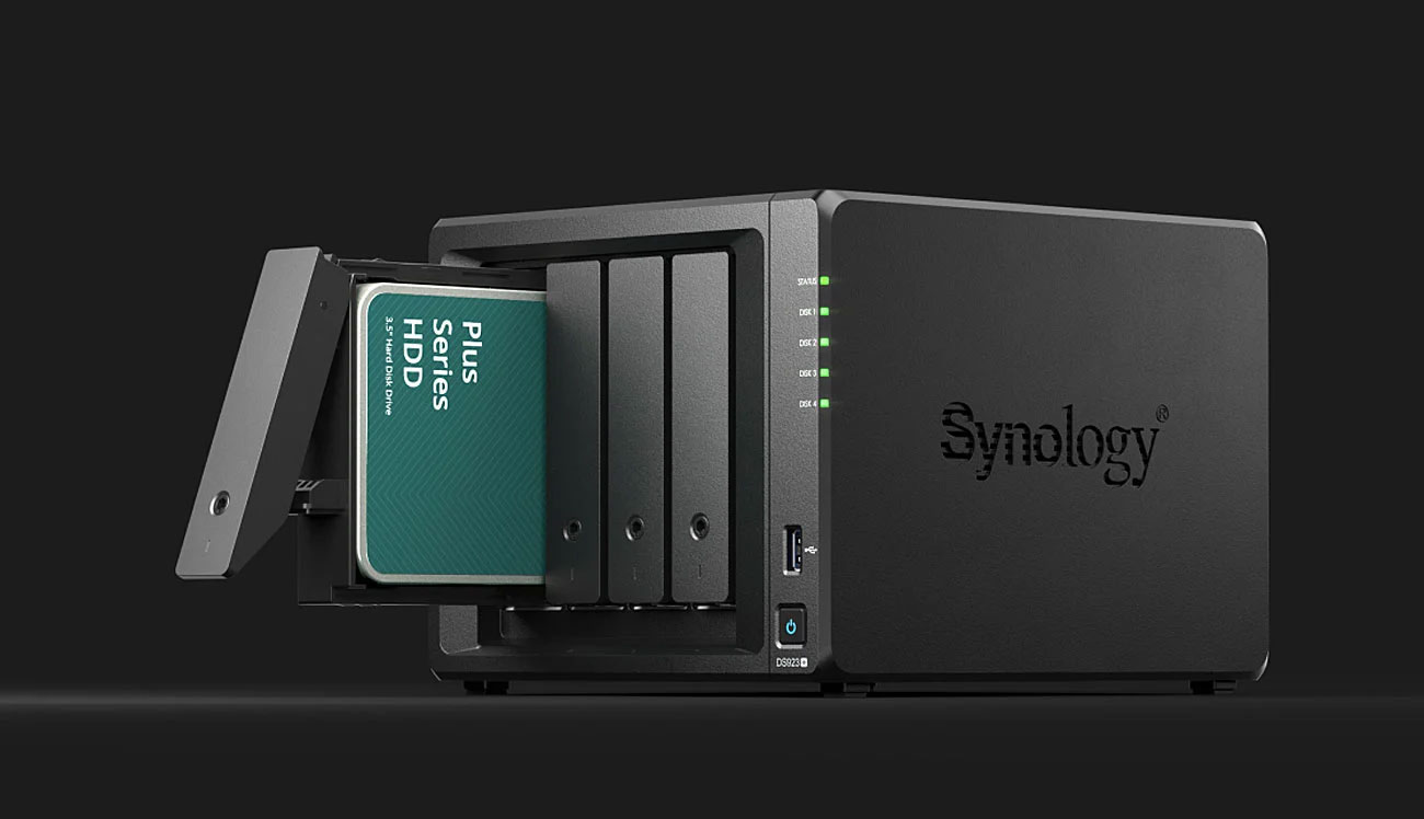 Synology HAT3310 Plus NAS Array Festplatte
