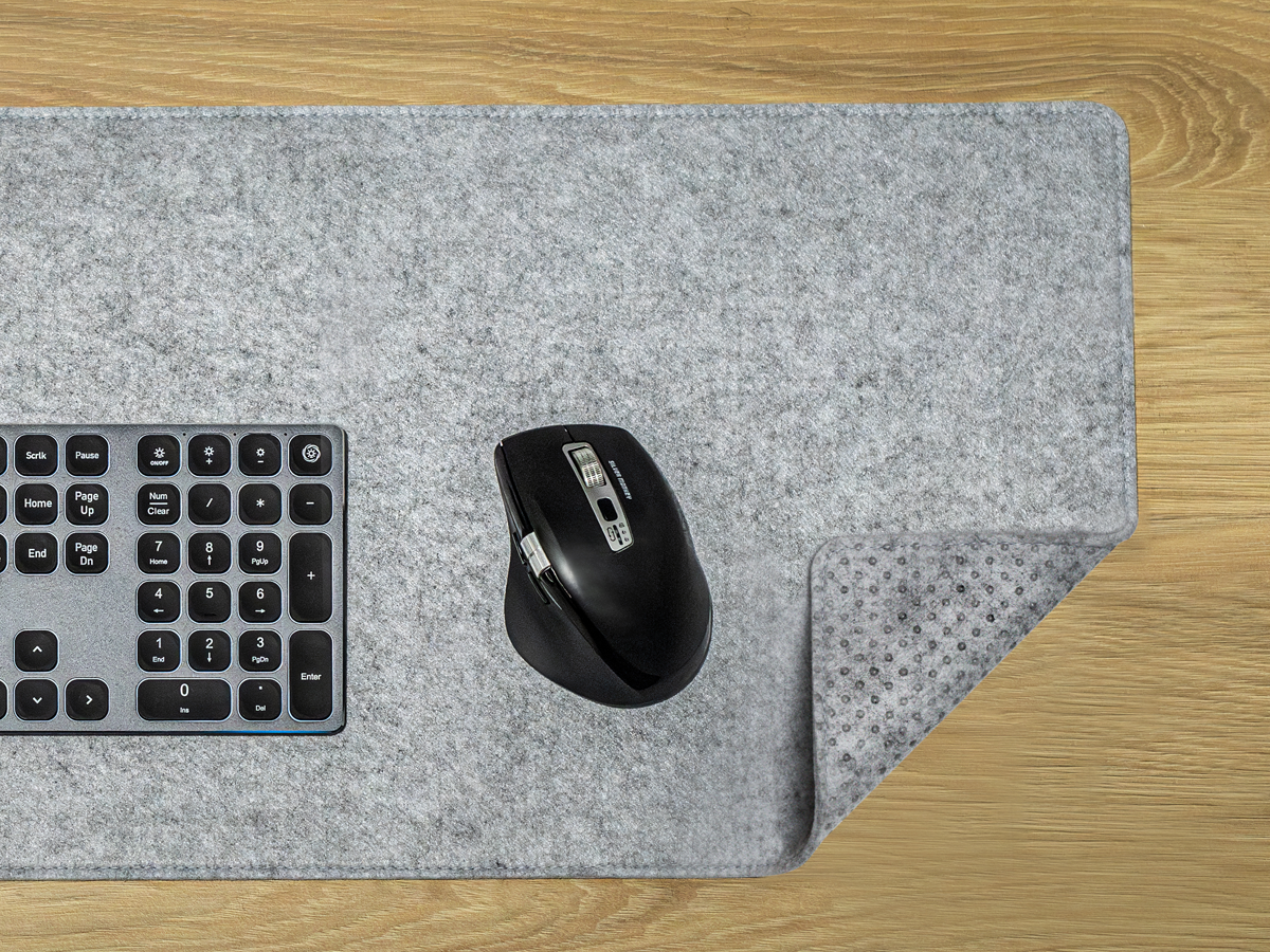 Silver Monkey DESK MAT