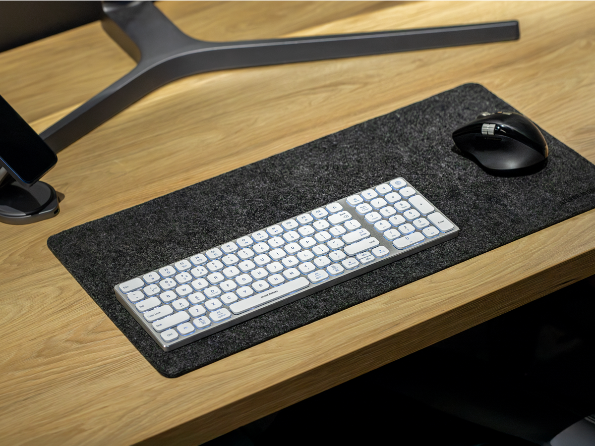 Silver Monkey DESK MAT