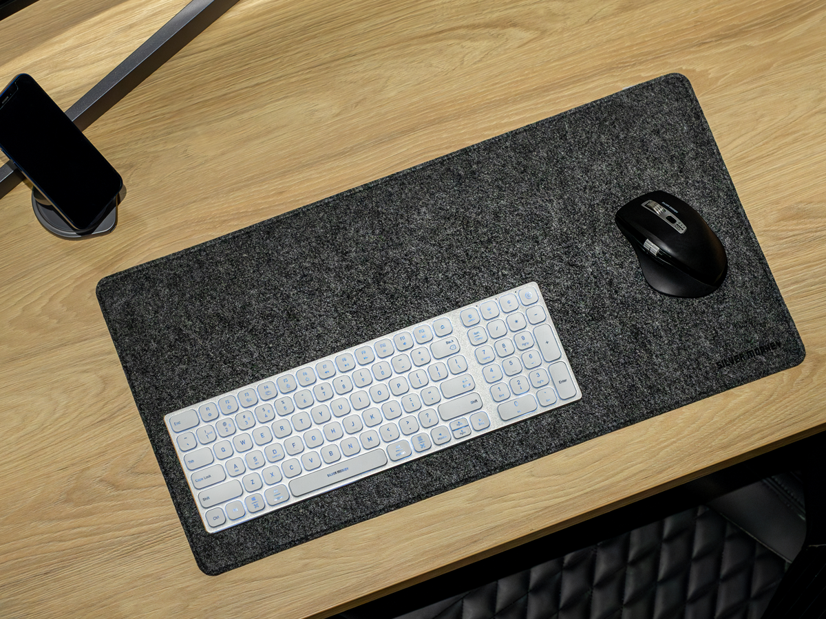 Silver Monkey DESK MAT