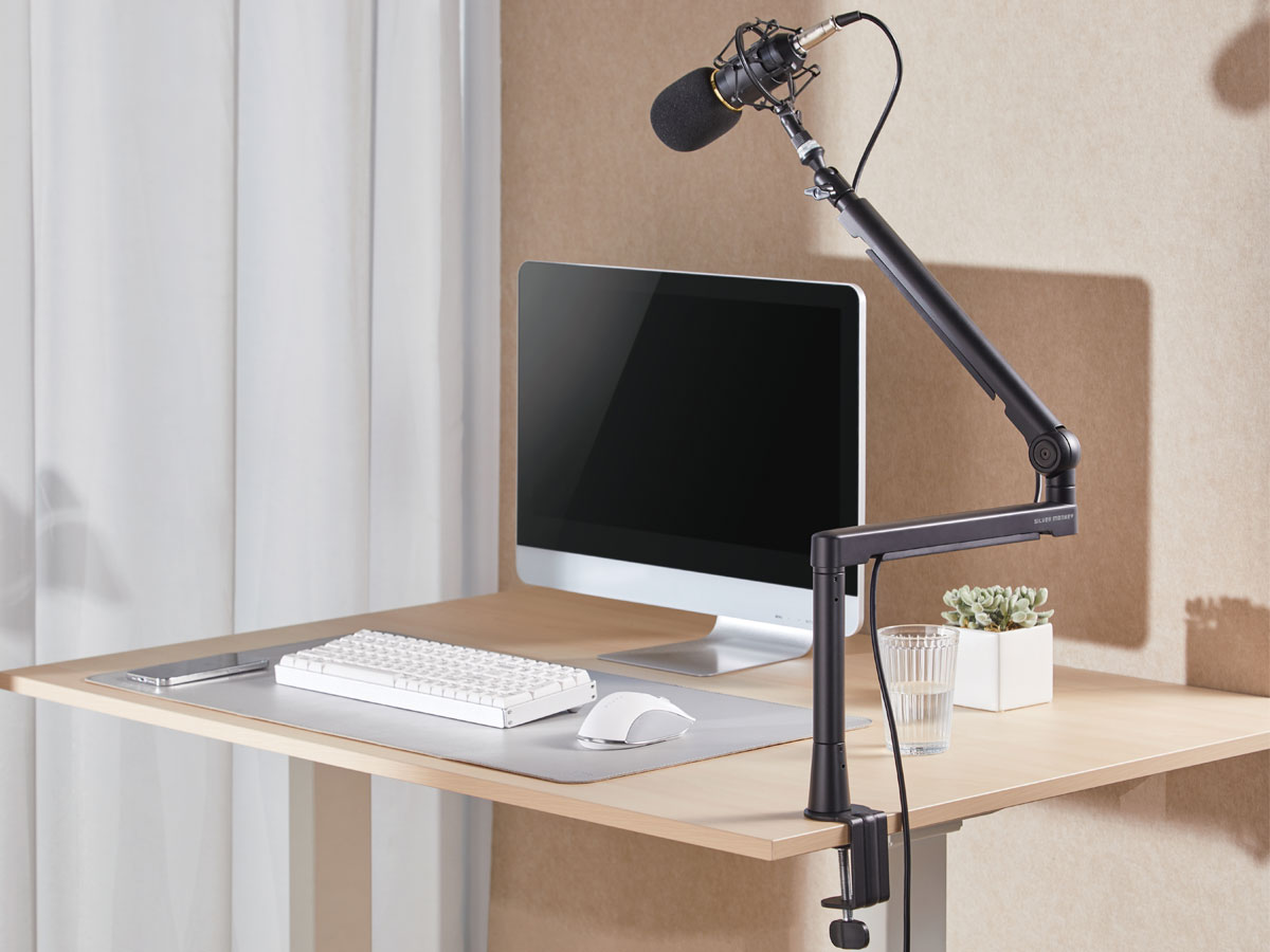 Lifestyle-Grafik des Silver Monkey MA-100 Stativs