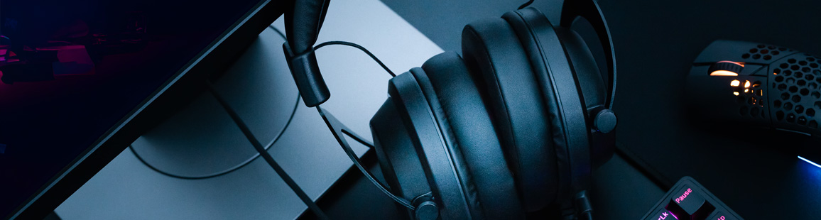 Słuchawki gamingowe Silver Monkey X - Grafika lifestyle