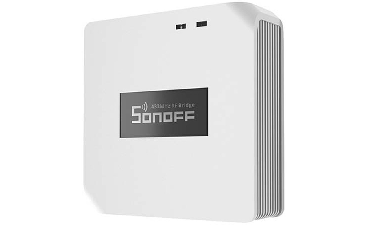 Intelligente Zentrale Sonoff RF BridgeR2 - Vorderansicht im Winkel