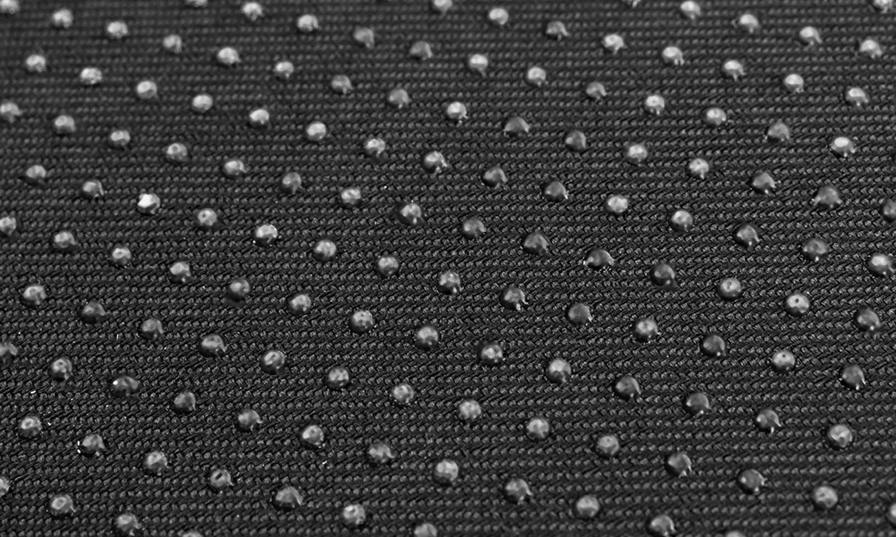 Rutschfeste Noppen des orthopädischen Kissens Bobby 2