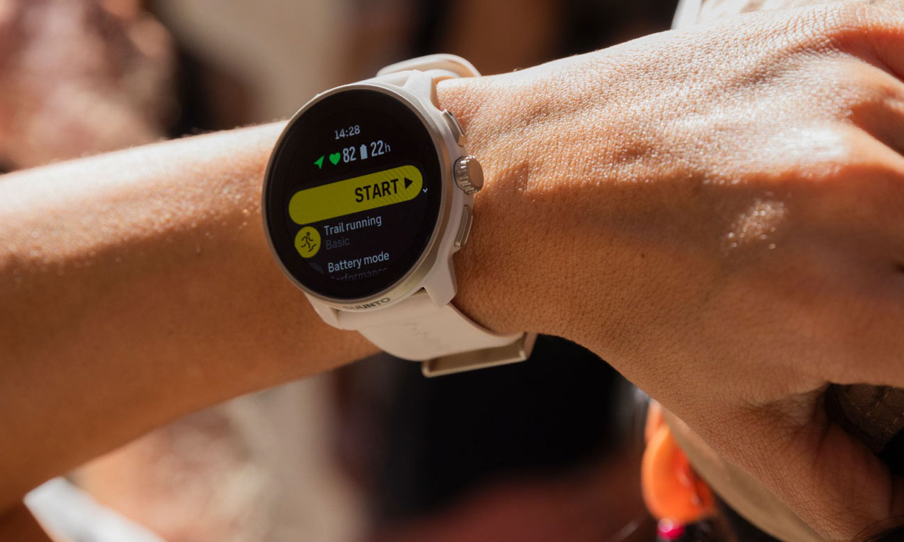 Suunto Race S Power Blau