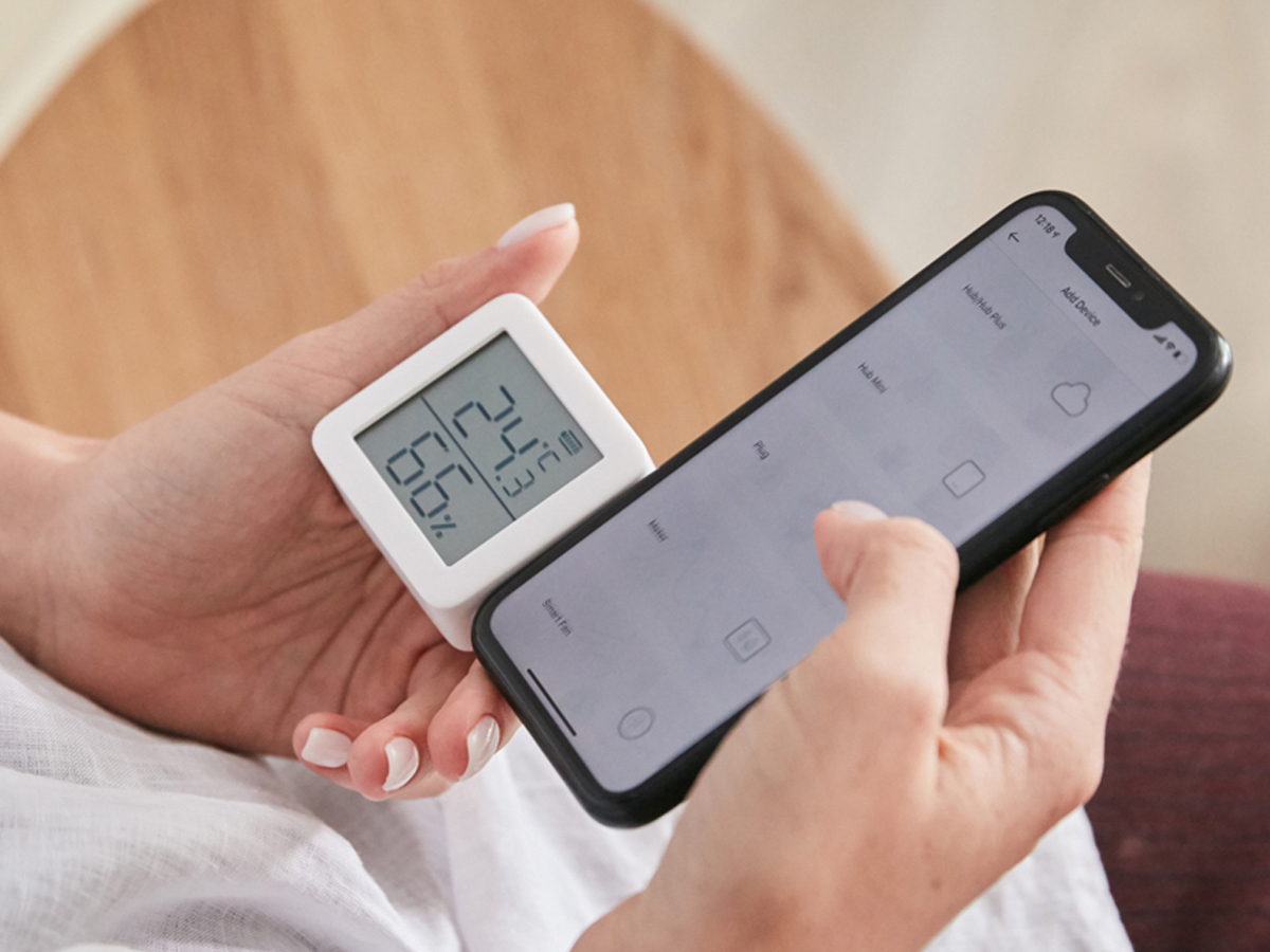 Thermometer und Hygrometer SwitchBot MeterTH S1 – Lifestyle-Grafik