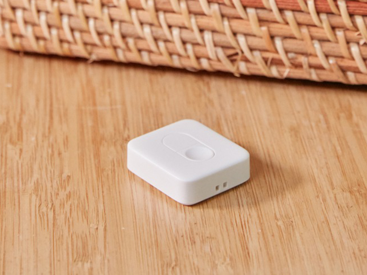 Pilot mit zwei Tasten SwitchBot Remote Control - Lifestyle-Grafik