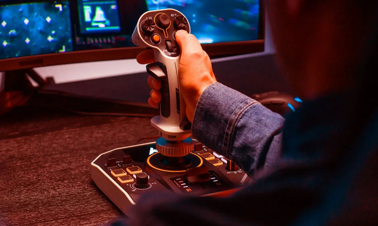 Thrustmaster SOL-R 1 Flightstick - Lifestyle-Grafik
