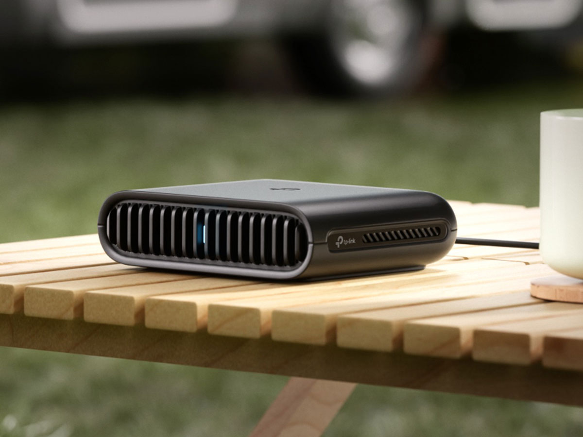 Router podróżny TP-Link TL-WR1502X - Grafika lifestyle