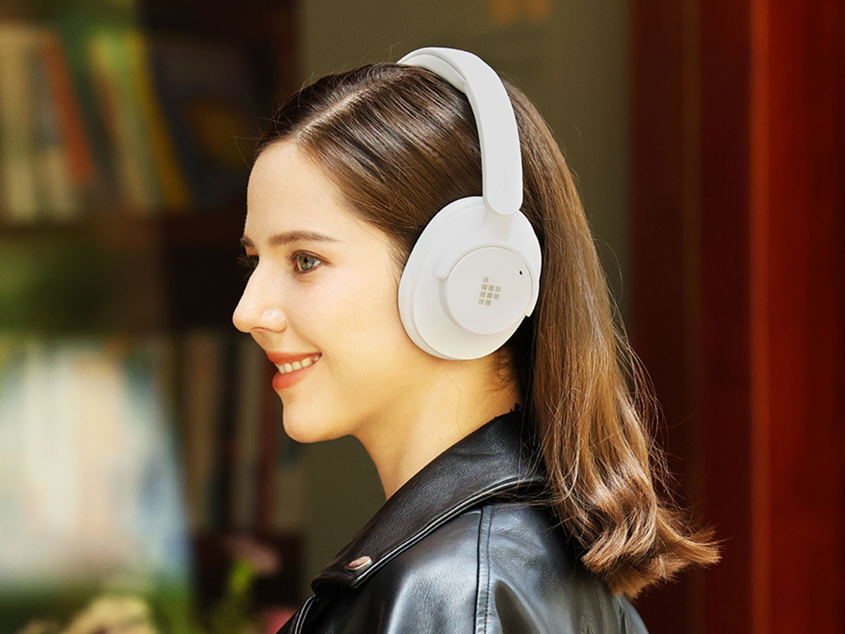 Drahtlose Kopfhörer Tronsmart Sounfii Q20S Weiß - Lifestyle-Grafik