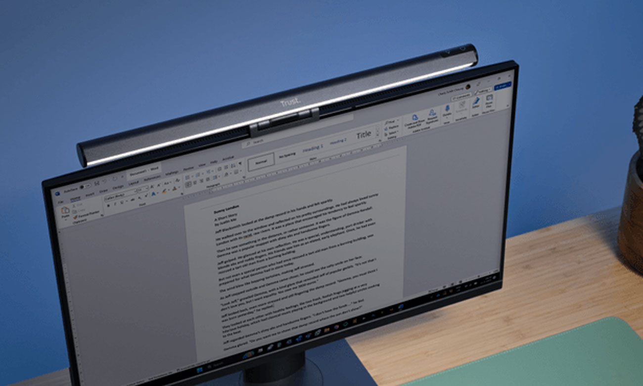 Trust Shyne Light Bar