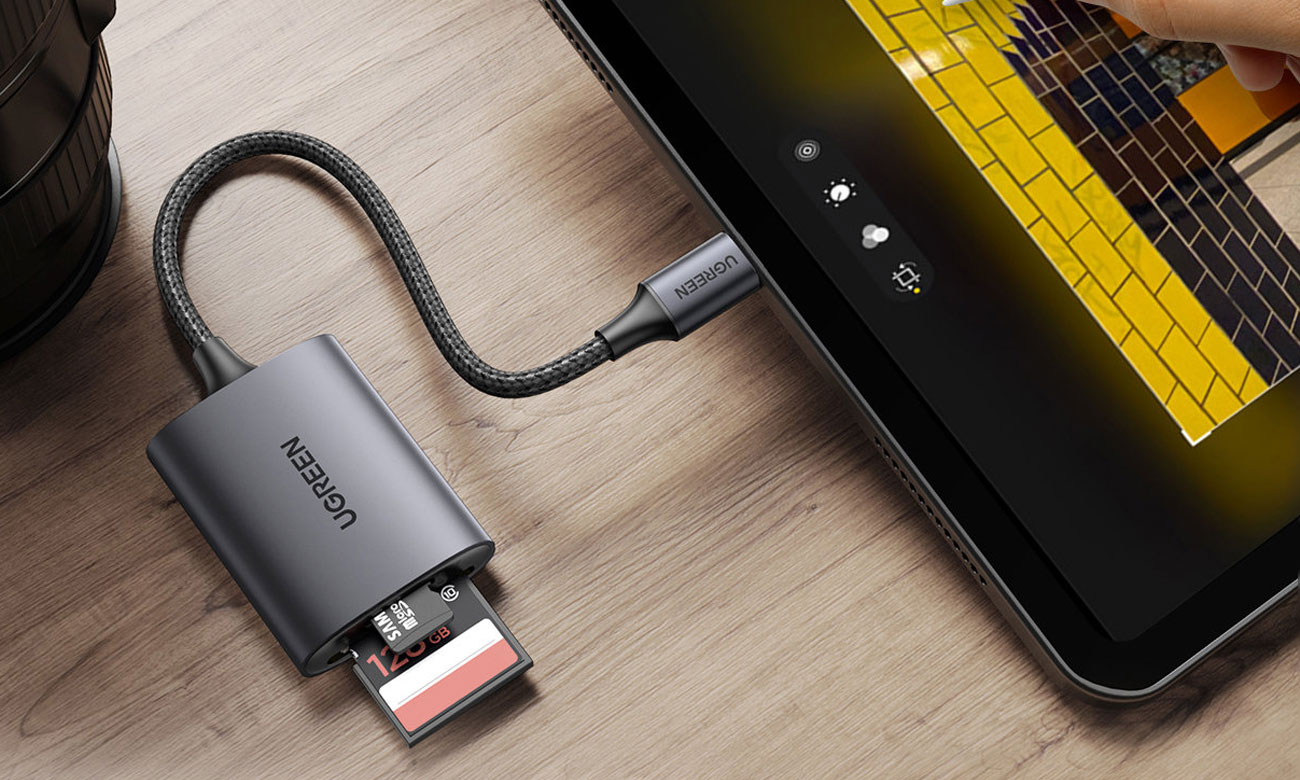 SD/TF-Kartenleser UGREEN CM401 USB C 5Gb/s - grau