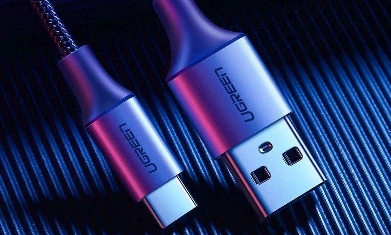 USB-zu-USB-C-Kabel UGREEN US288 QC3.0 0,25 m mit Aluminiumstecker - Lifestyle-Grafik