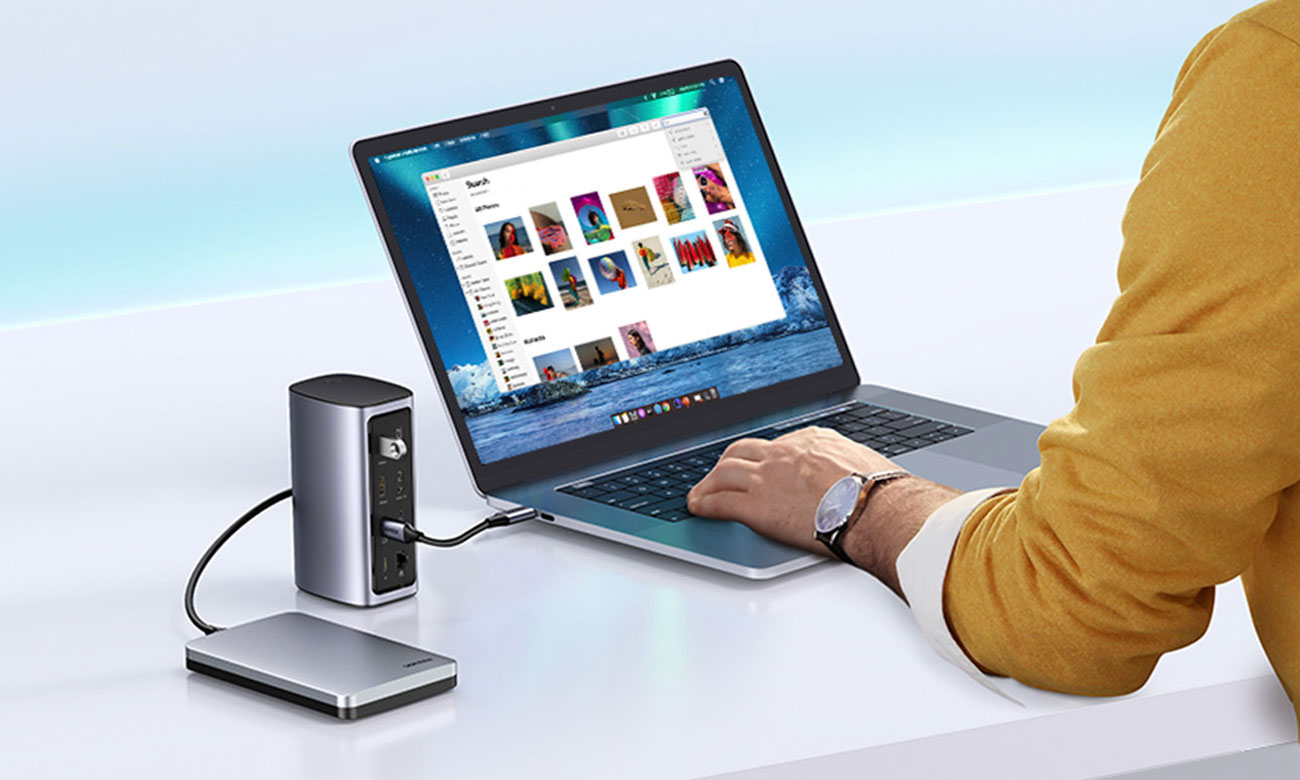 UGREEN 12-in-1 Dockingstation (HDMI / DP / RJ45 / AUX/ SD)