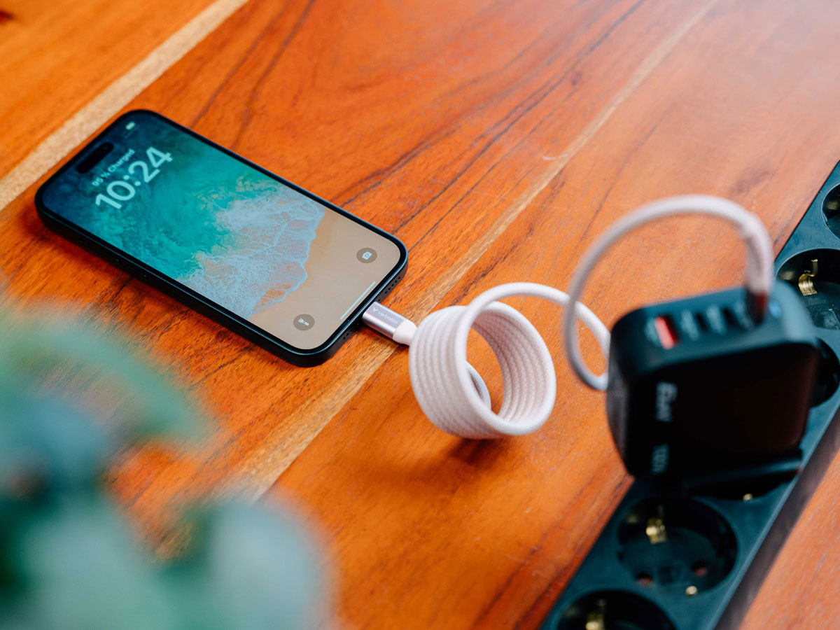 Verbatim Sync & Charge Cable USB-C auf USB-C Magnetisch Laden