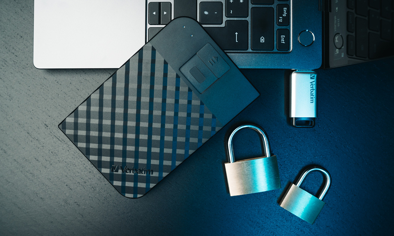 Externe HDD Verbatim Executive Fingerprint Secure Schwarz - Lifestyle-Grafik