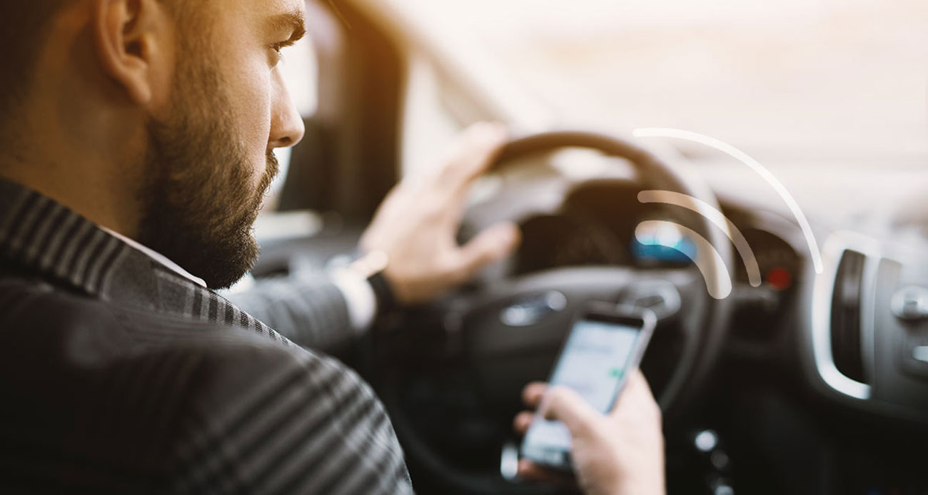 Xblitz X700 -  Łączność