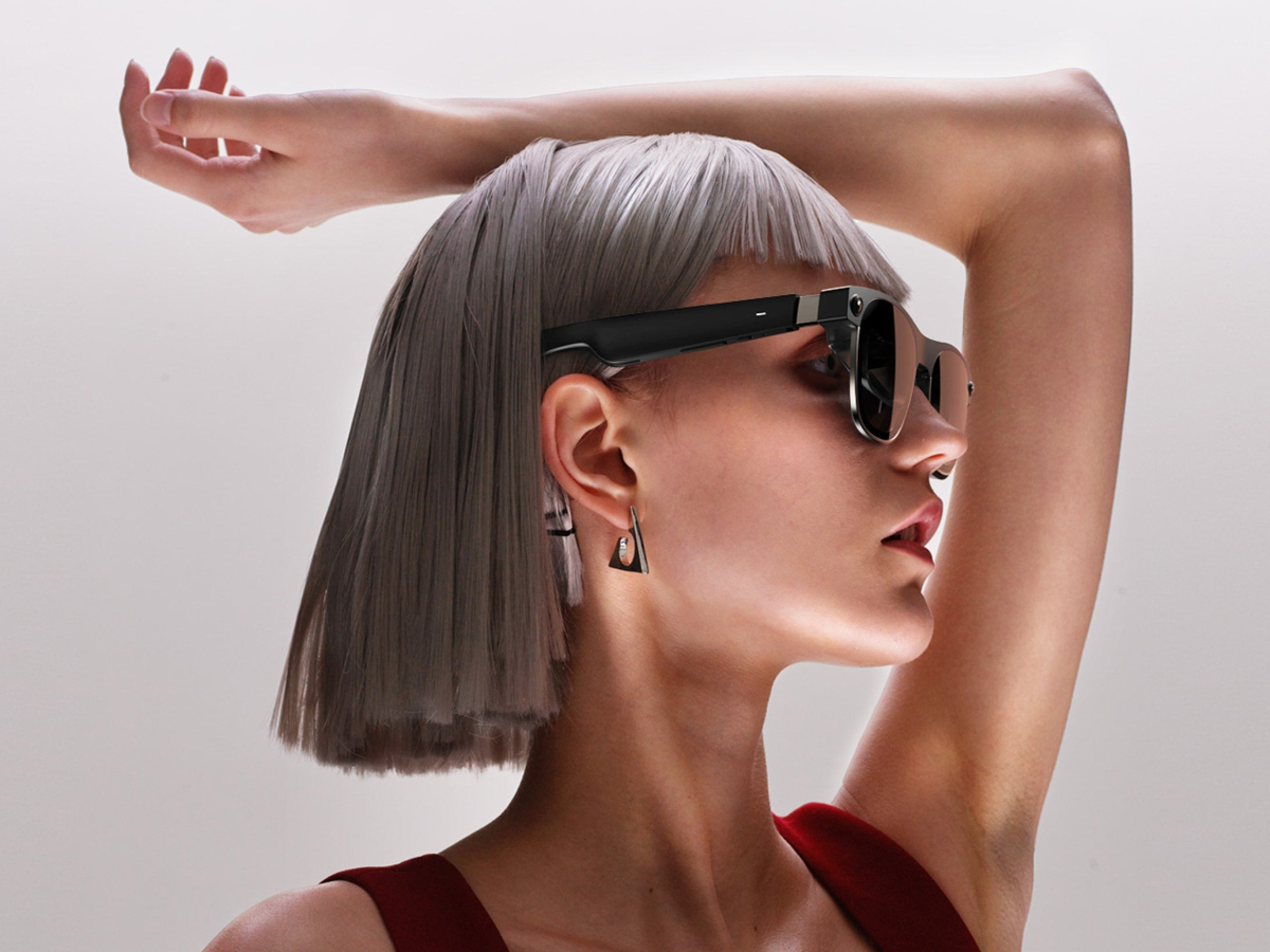 Okulary AR XREAL Air 2 Ultra - Lifestyle-Grafik