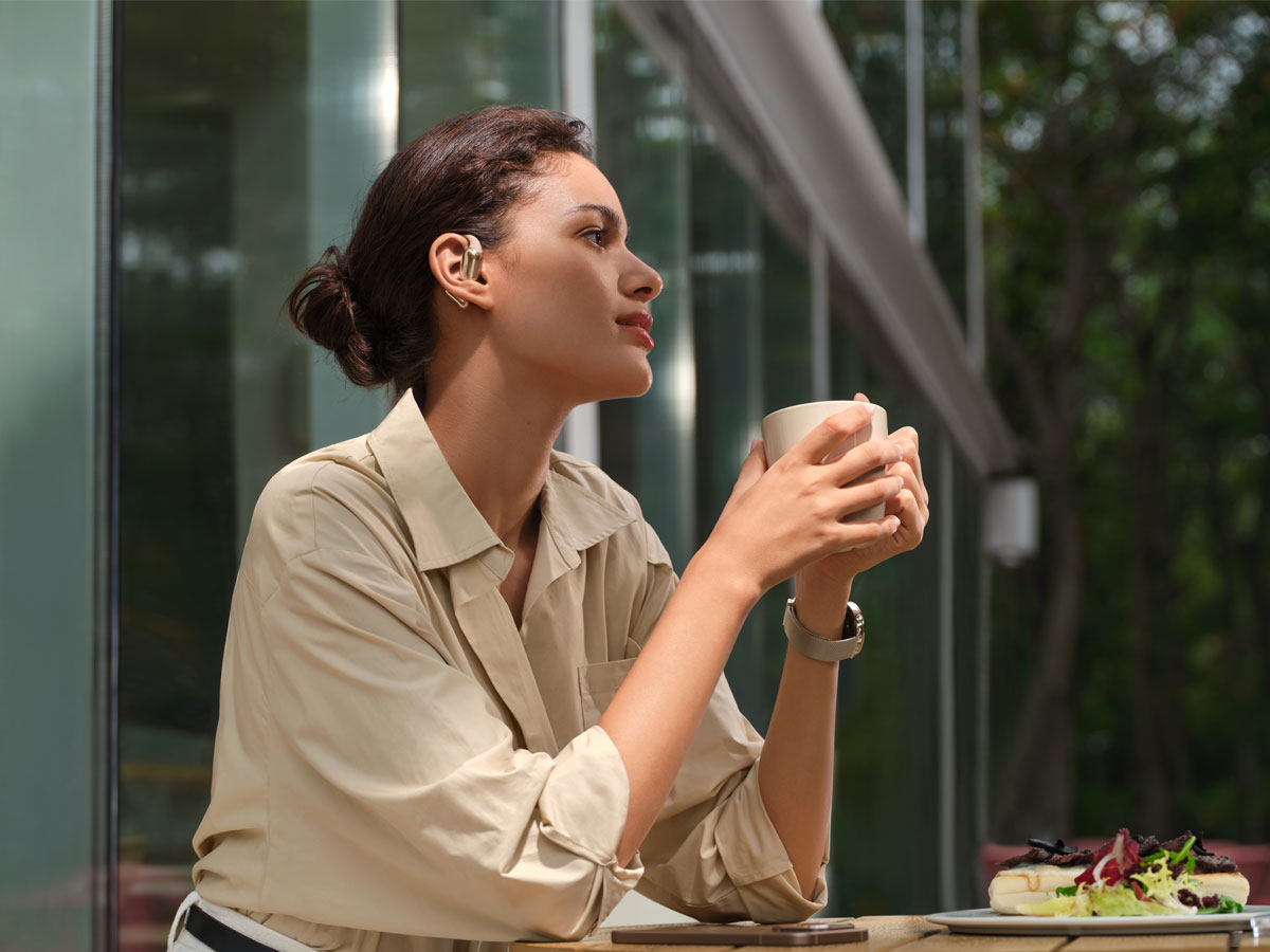 Drahtlose Xiaomi OpenWear Stereo Pro Sand Gold Kopfhörer - Lifestyle-Grafik