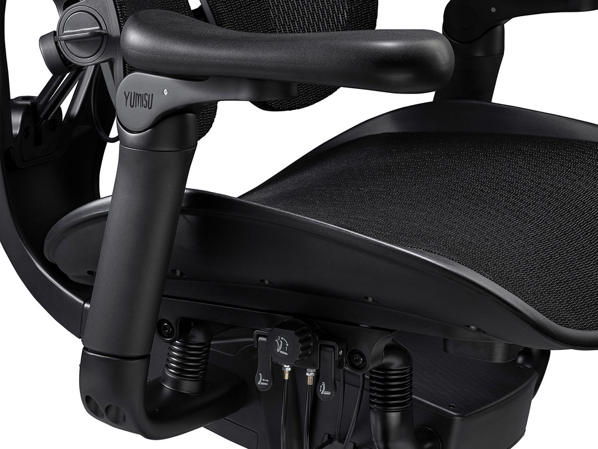 Ergonomischer Stuhl Yumisu 1010 Schwarz - Steuerung mit ErgoMultiControl