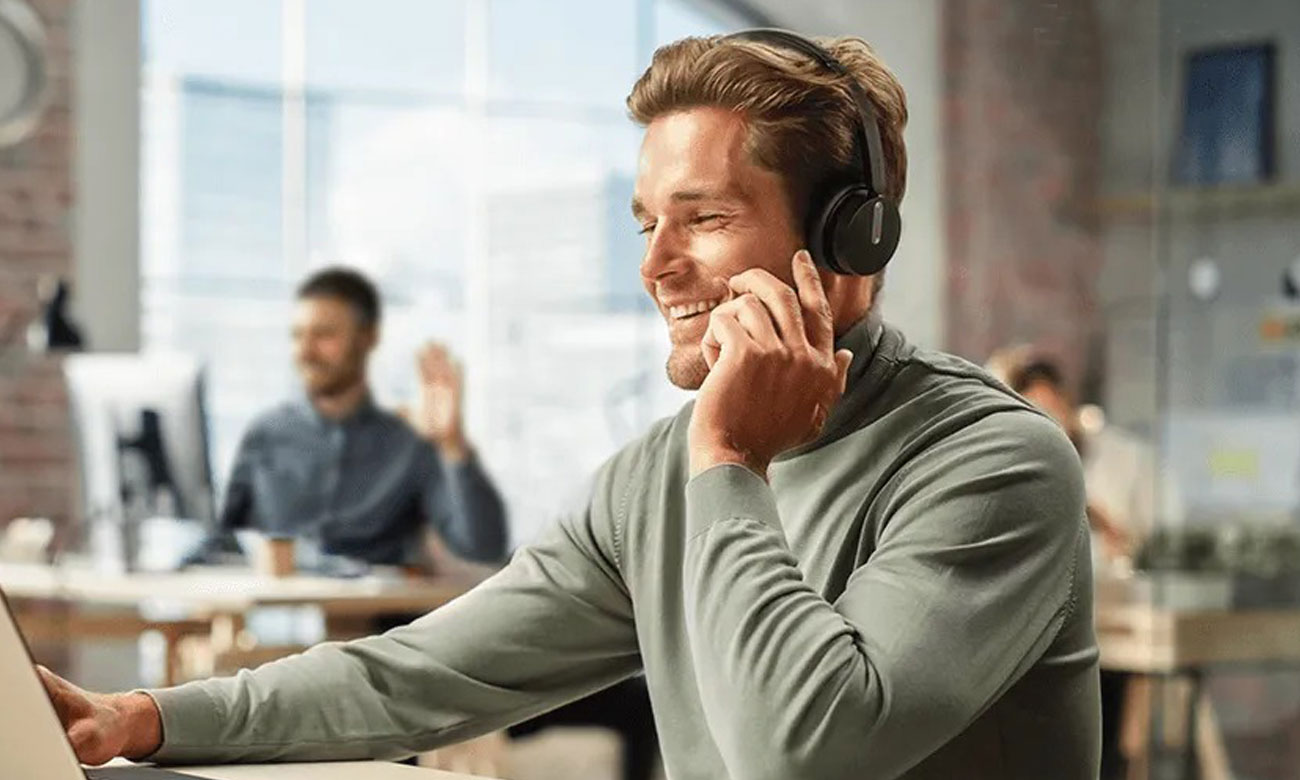 Zubehör für Kopfhörer Yealink BH70 Dual Headset - Lifestyle-Grafik