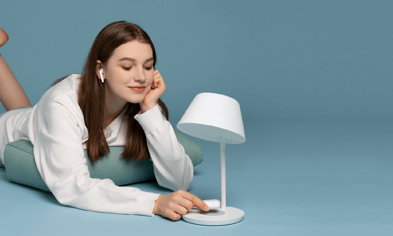 Intelligente Nachttischlampe Yeelight Staria Pro