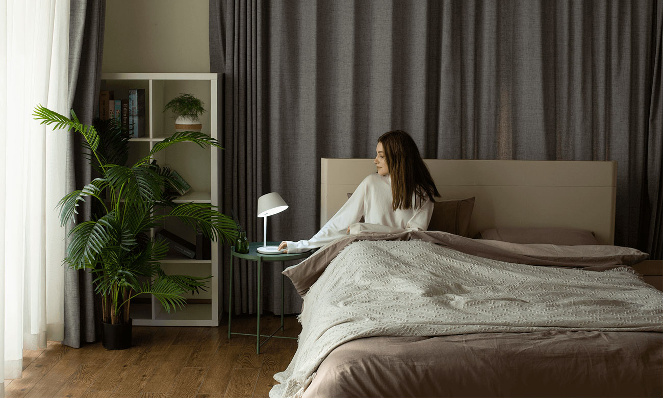 Intelligente Nachttischlampe Yeelight Staria Pro