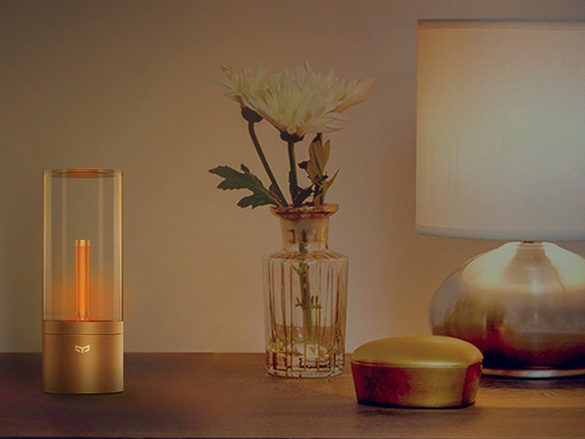 Lampka ambient Yeelight Candela YLFWD-0019 - Grafika lifestyle