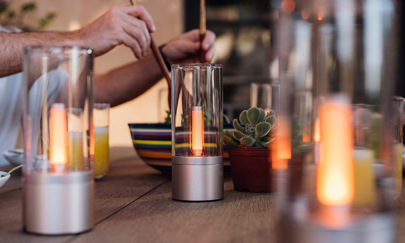 Lampka ambient Yeelight Candela YLFWD-0019 - Grafika lifestyle