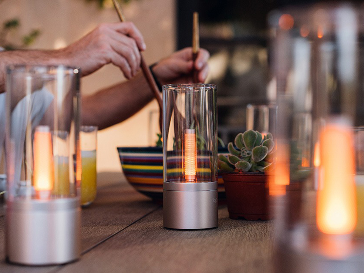 Lampka ambient Yeelight Candela YLFWD-0019 - Grafika lifestyle