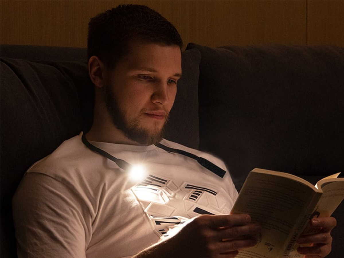 Yeelight LED Neck Book Light Leselampe - Lifestyle-Grafik