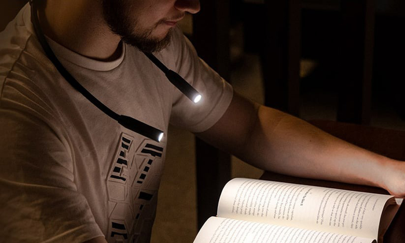 Yeelight LED Neck Book Light Leselampe - Lifestyle-Grafik