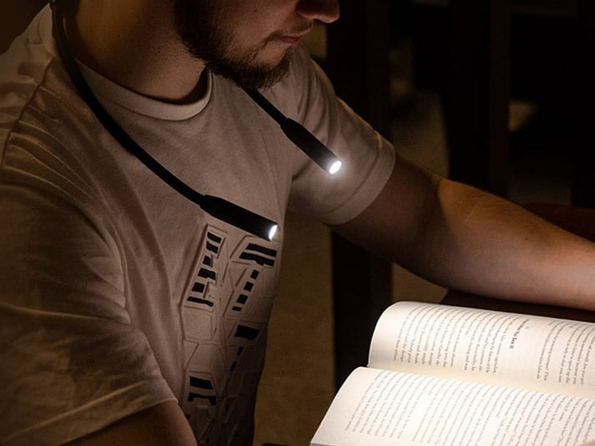 Yeelight LED Neck Book Light Leselampe - Lifestyle-Grafik
