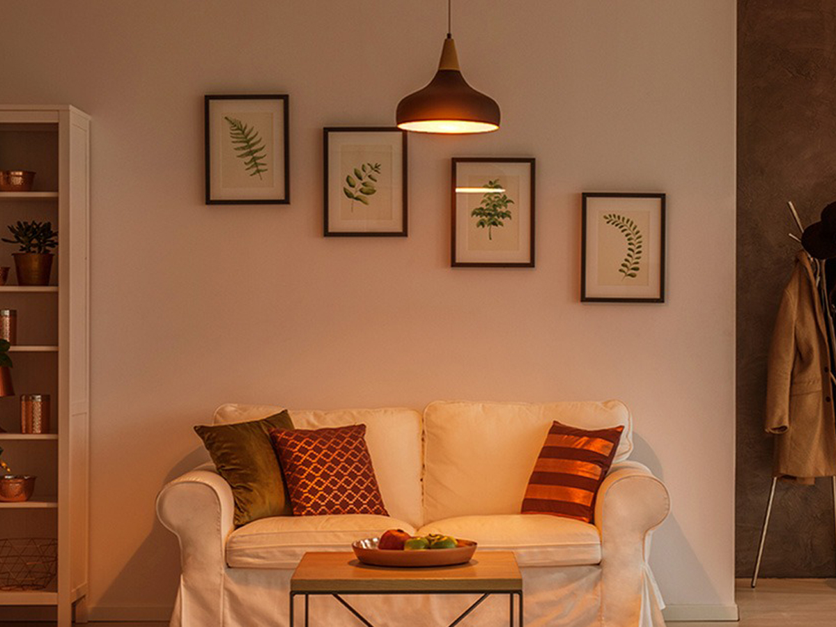 Intelligente Glühbirne Yeelight W4 E27 (dimmbar) - Lifestyle-Grafik